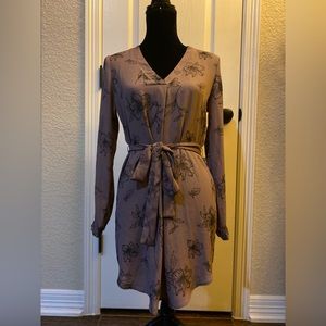 Forever 21- Mauve Floral Tie Front Tunic Top